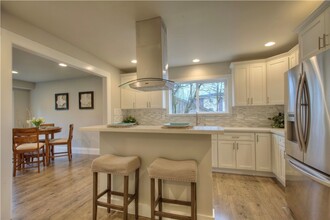 4238 S 164th St in Tukwila, WA - Building Photo - Building Photo