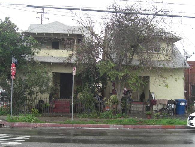 601 E 30th St in Los Angeles, CA - Building Photo - Building Photo