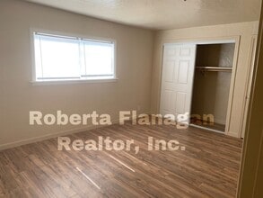 1389 E Gerard Ave in Merced, CA - Building Photo - Building Photo