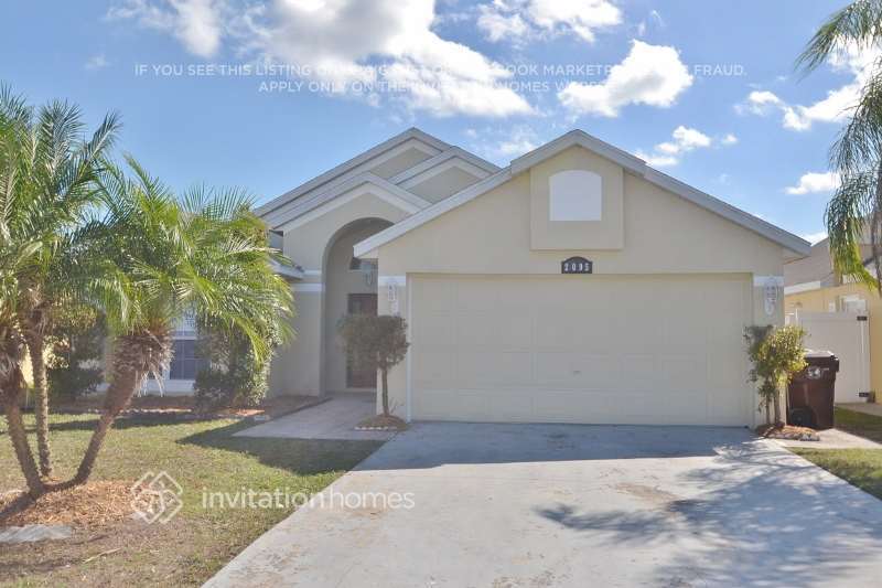 2095 Shannon Lakes Blvd in Kissimmee, FL - Building Photo