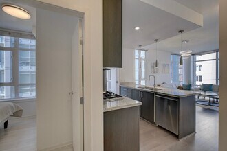 35 W 2nd Ave in Vancouver, BC - Building Photo - Building Photo