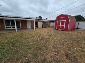 2405 Nabors Ln in Odessa, TX - Building Photo - Building Photo