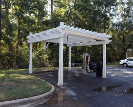 Camden Touchstone in Charlotte, NC - Building Photo - Building Photo