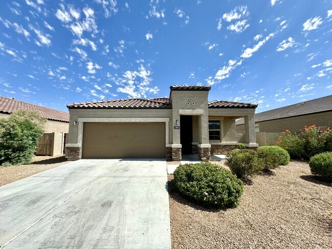 2421 E San Borja Trail