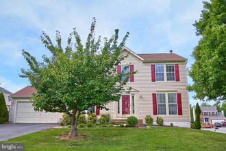 44242 Frogtown Way in Ashburn, VA - Building Photo - Building Photo