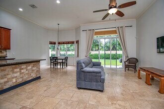 10265 Isle Wynd Ct in Boynton Beach, FL - Building Photo - Building Photo