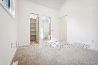 11115-11151 51 St NW in Edmonton, AB - Building Photo - Building Photo