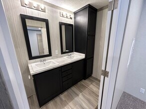 701 Hawaii in Belleville, MI - Building Photo - Building Photo