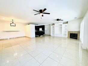 83107 Greenbrier Dr in Indio, CA - Building Photo - Building Photo