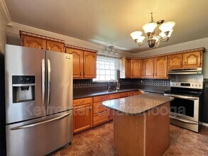 1635 Green Hills Dr in Chattanooga, TN - Building Photo - Building Photo
