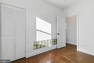 2738 Poplar St in Philadelphia, PA - Building Photo - Building Photo