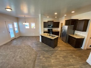 5978 S Kastra Ln in Saint George, UT - Building Photo - Building Photo
