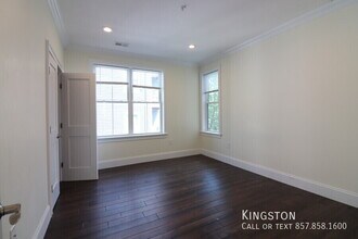 140 Minden St in Boston, MA - Building Photo - Building Photo