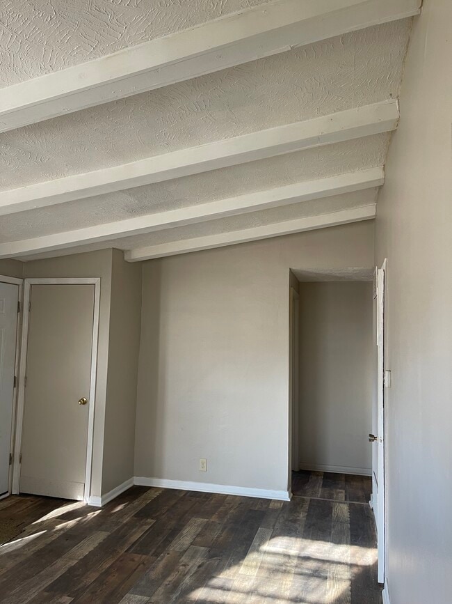 5421 N 37th St in Omaha, NE - Building Photo - Building Photo