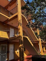 1330 W 54th St, Unit 205C in Hialeah, FL - Building Photo