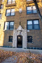 118 N Kostner Ave, Unit 3 in Chicago, IL - Foto de edificio - Building Photo