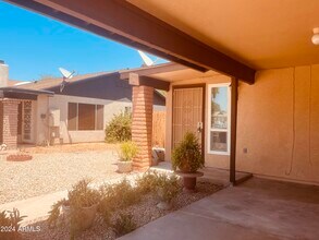 13037 N 51st Dr in Glendale, AZ - Building Photo - Building Photo