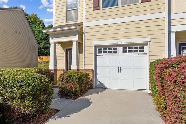 6210 Elmshorn Way in Alpharetta, GA - Building Photo - Building Photo
