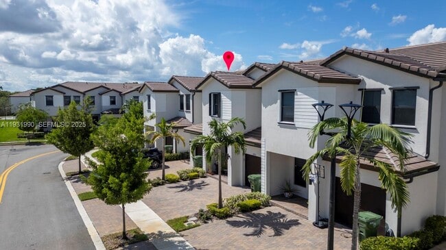 15953 SW 2nd Pl in Pembroke Pines, FL - Building Photo - Building Photo