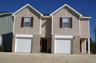 The Garden Homes of Highlands Plantation in Starkville, MS - Foto de edificio - Building Photo