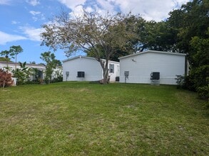 3051 SW 50th St in Fort Lauderdale, FL - Foto de edificio - Building Photo