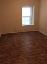 101 103-103 Johnson Dr in Buffalo, MO - Building Photo - Building Photo