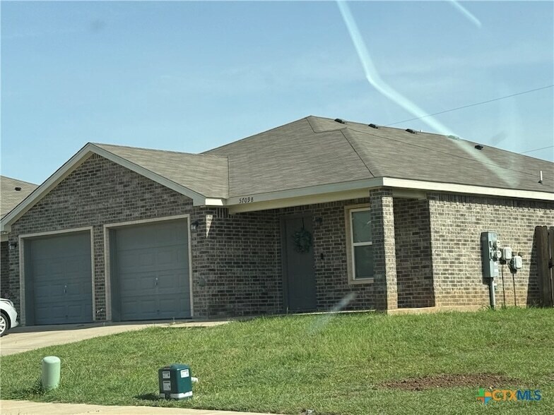 5709 Rustler Dr, Unit 130 in Killeen, TX - Building Photo