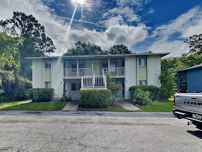 property at 2549 S Oak Ave