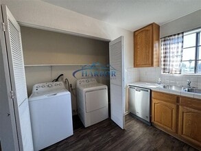 820 W 1st St in Los Angeles, CA - Foto de edificio - Building Photo