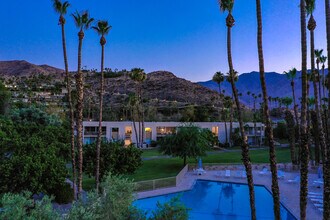 451 Desert Lakes Dr, Unit 451 Desert Lakes Drive in Palm Springs, CA - Building Photo - Building Photo