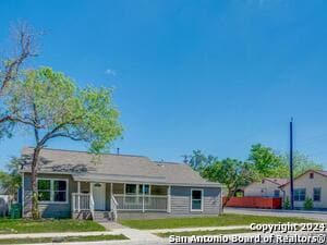 property at 727 Topeka Blvd