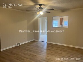 211 Maple Ave in Washington, PA - Building Photo - Building Photo