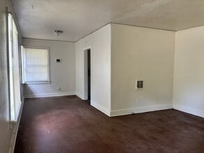 320 Heloise St in Jackson, MS - Building Photo - Building Photo