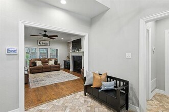 33 Oak Forrest Cir in Denton, TX - Building Photo - Building Photo