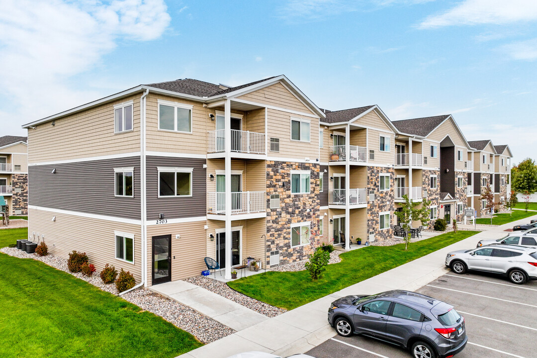 Mayhew Apartments in Sauk Rapids, MN - Foto de edificio