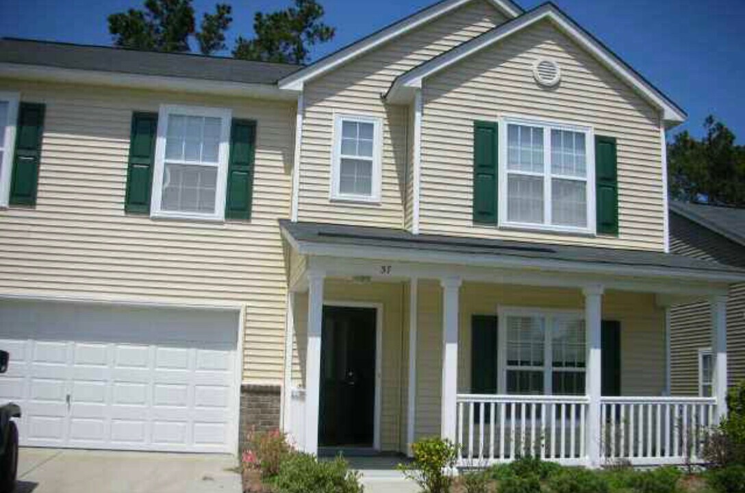 37 Heather Glenn Ln in Bluffton, SC - Building Photo