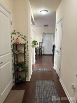 626 Strassle Wy in South Plainfield, NJ - Building Photo