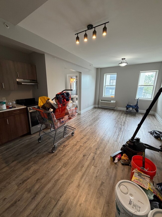 106 N Grove St, Unit 313