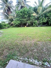 14910 S River Dr in Miami, FL - Building Photo - Building Photo