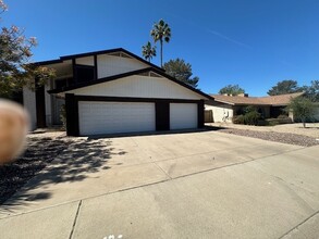 1441 W Lindner Ave in Mesa, AZ - Building Photo - Building Photo