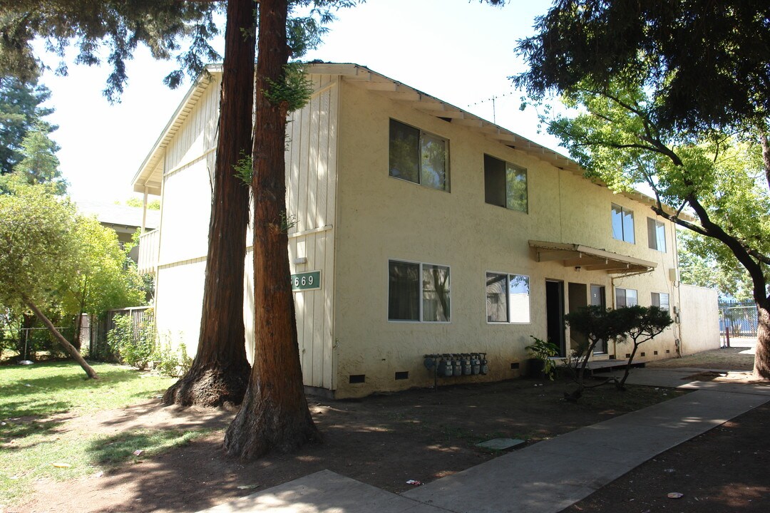 5669 Via Monte Dr in San Jose, CA - Building Photo