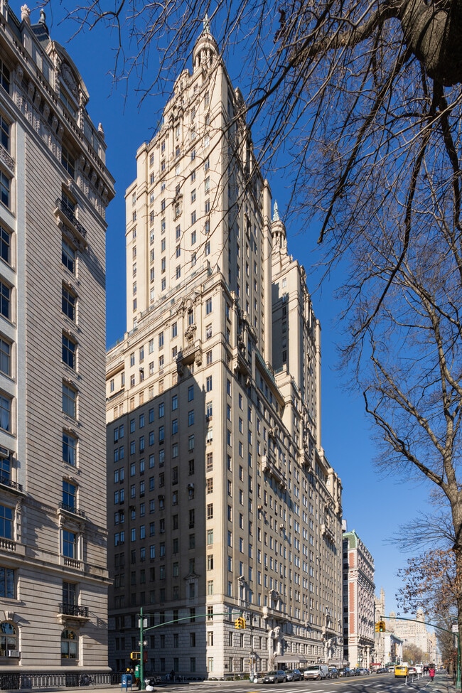 San Remo in New York, NY - Building Photo - Building Photo