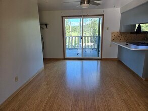 35312 N Newport Hwy in Chattaroy, WA - Building Photo - Building Photo