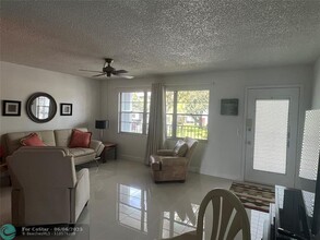 1301 SW 134th Way in Pembroke Pines, FL - Building Photo - Building Photo