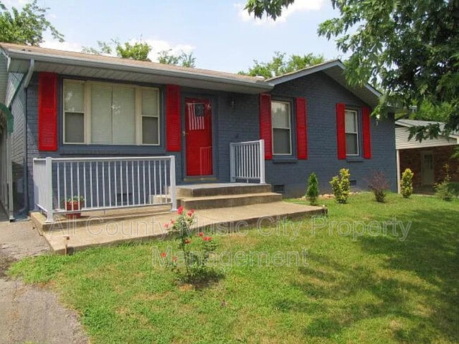 property at 116 Woodridge Dr