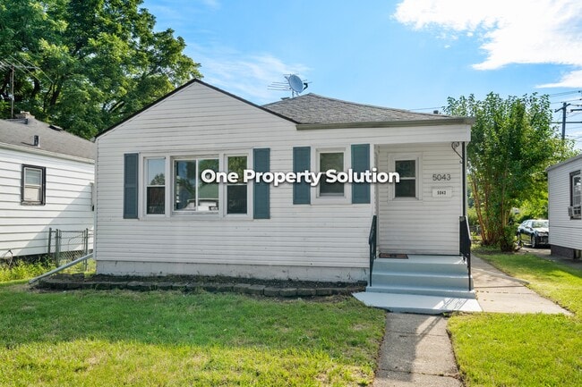 property at 5043 Washington St