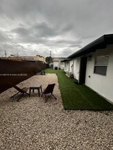 1947 NW 33rd St in Miami, FL - Building Photo - Building Photo