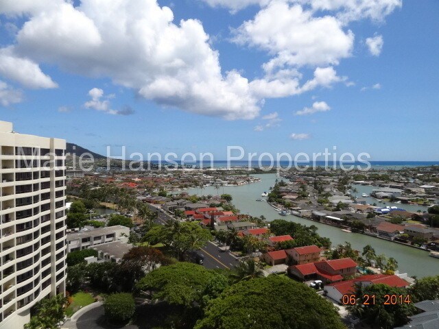 6750 Hawaii Kai Dr-Unit -1301 in Honolulu, HI - Building Photo