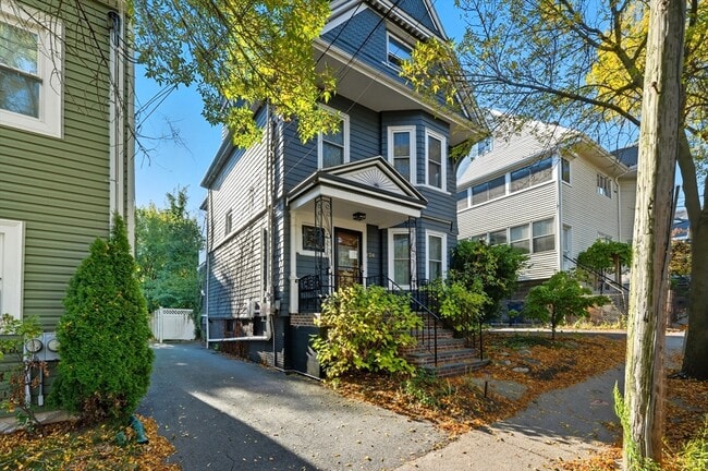 property at 24 Greenville St