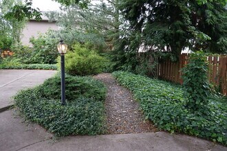 9404 NE 26th Ct in Vancouver, WA - Building Photo - Building Photo